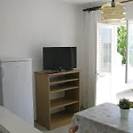 Apartment By The Sea Barbat, Rab - 24217 Rab Town